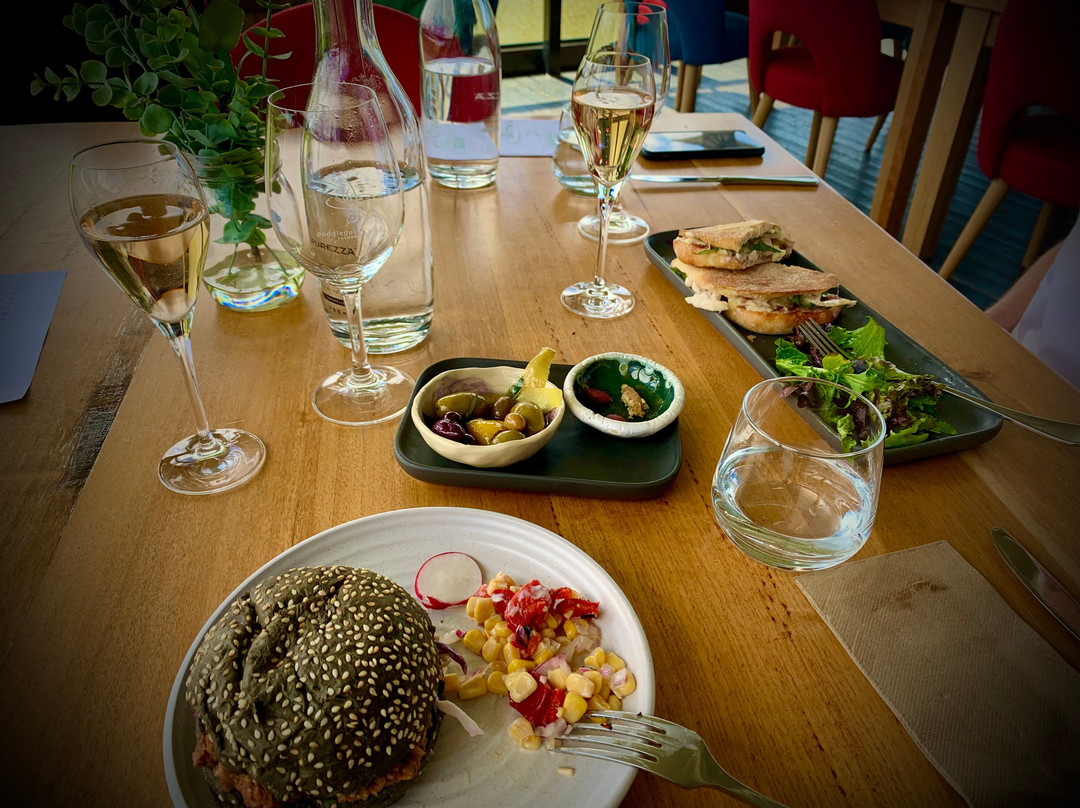 Puddleduck Wines-Richmond必去景点