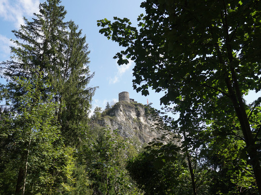 Burg Griffen-Griffen必去景点