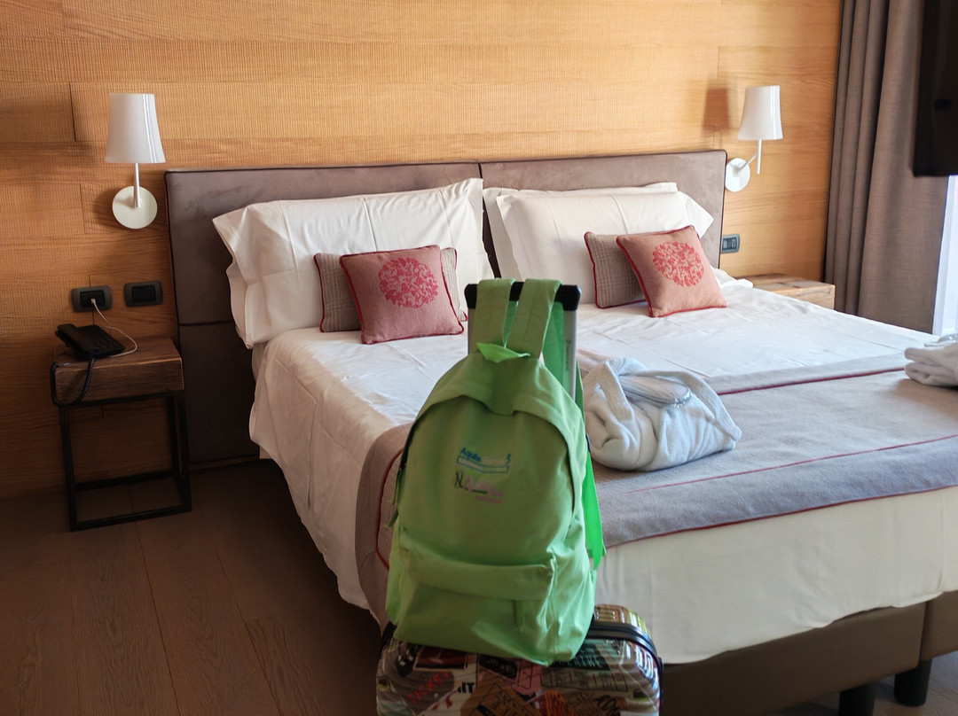 怡东星球酒店主图