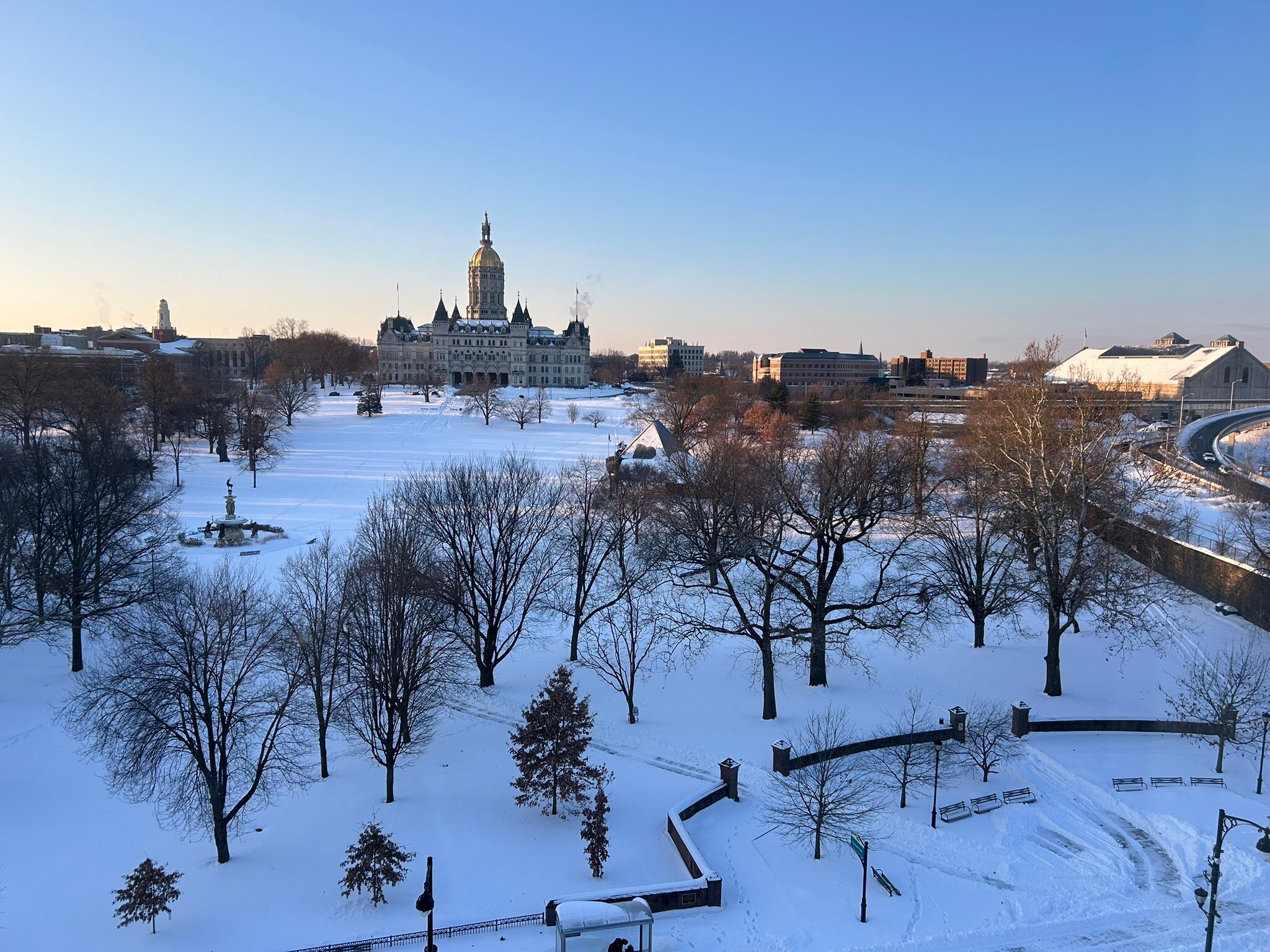The Capitol Hotel-官方