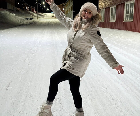 煤矿工小屋旅舍主图