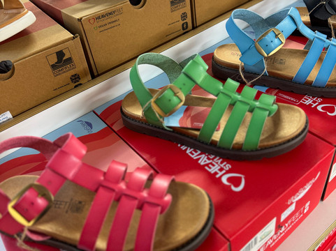 Broadstone Mill Shopping Outlet-斯托克波特必去景点