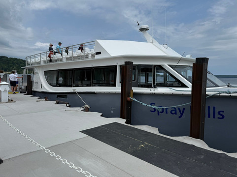 Pictured Rocks Cruises-缪尼辛必去景点