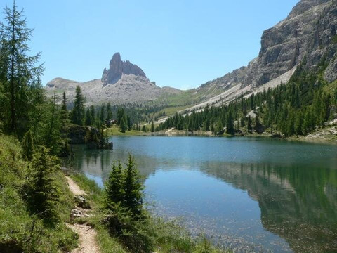 Lago di Federa-科尔蒂纳丹佩佐必去景点