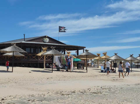 Playa Piedras Coloradas-Las Grutas必去景点