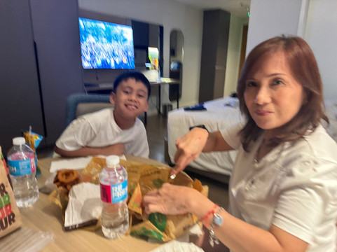 Alejo Restaurant & Bar