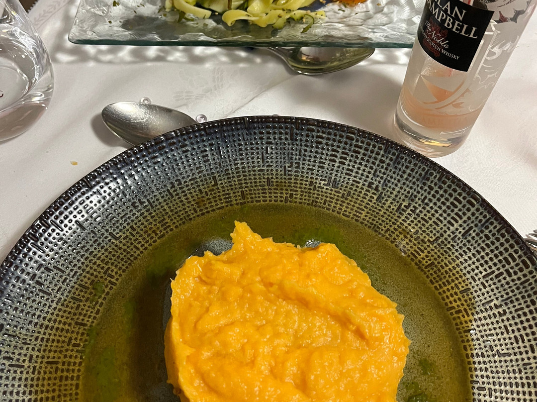 贝维尔酒店主图