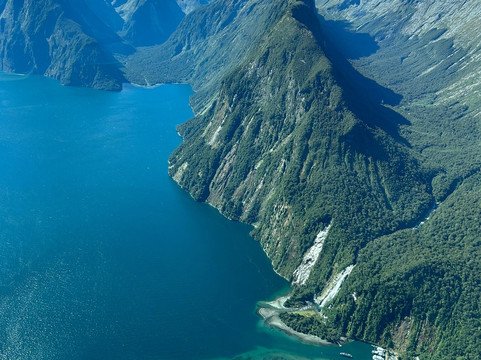 True South Flights-皇后镇必去景点