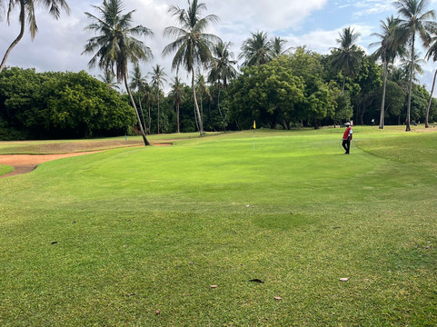 Leisure Golf Club-迪亚尼必去景点