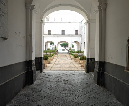 Colle Sant'Alfonso-Torre Del Greco必去景点