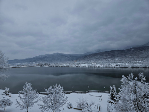 普拉韦茨凯悦度假村主图