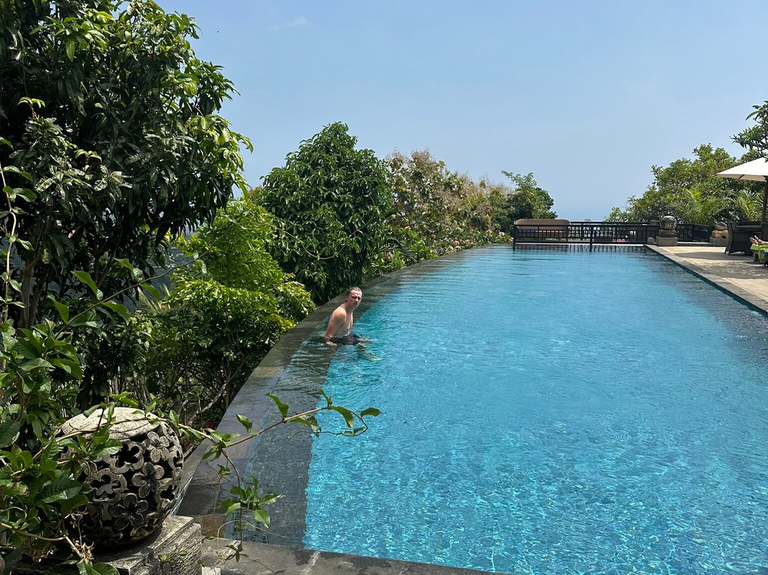 巴图塞隆丁别墅主图