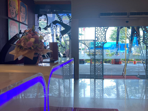 加丁塞尔彭名誉酒店主图