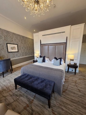 布克斯顿新月-官方