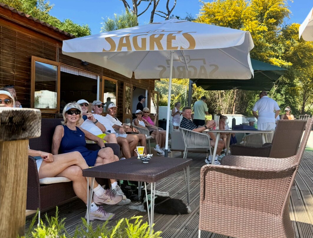Jardins Tennis Club & Café-Vale do Lobo必去景点