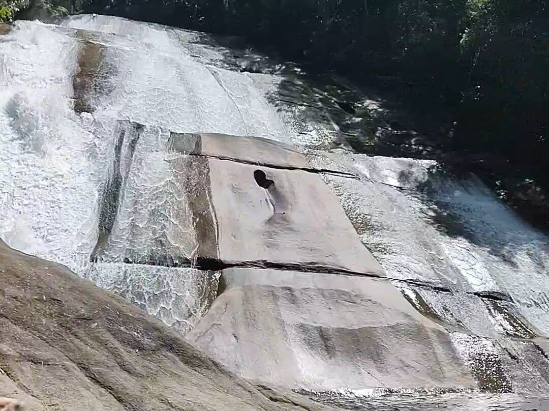 Cachoeira De Santa Clara-Mirantao必去景点