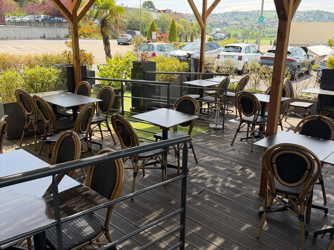 Lipstick Restaurant - Villars