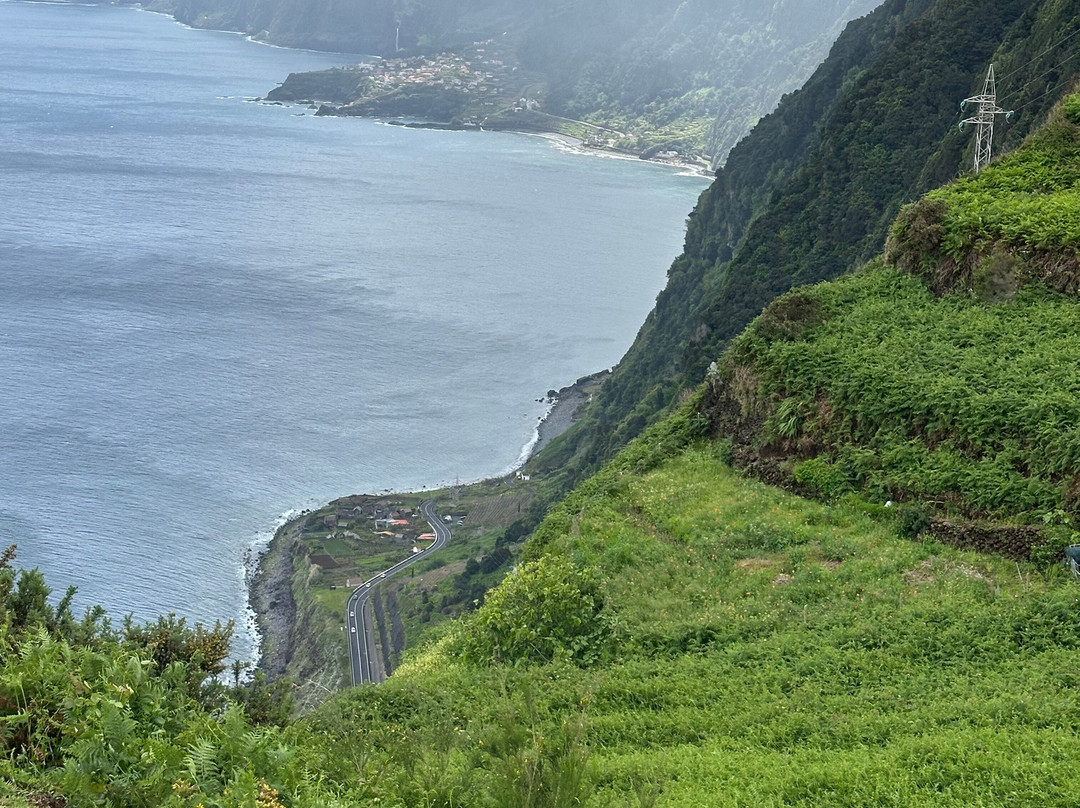 Mov  !n Mountains®-Estreito de Camara de Lobos必去景点