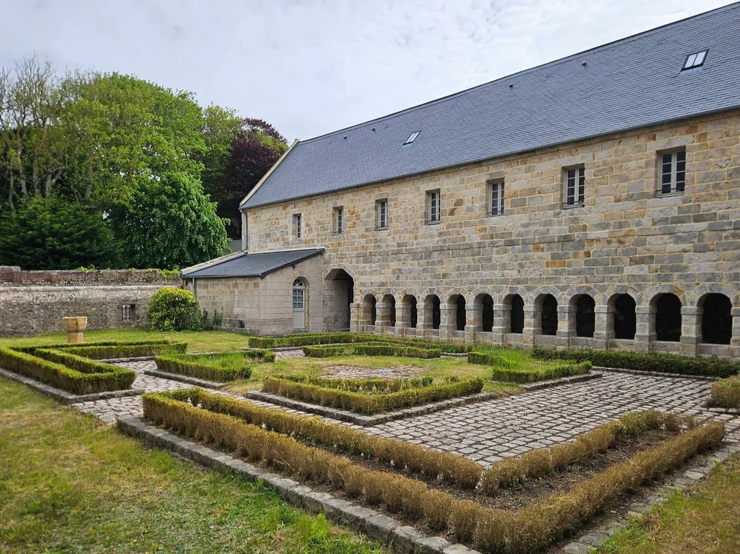 Cloître des Pénitents-Saint-Valery-en-Caux必去景点