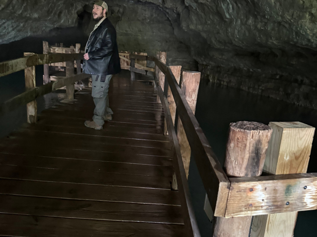 Stark Caverns-Eldon必去景点