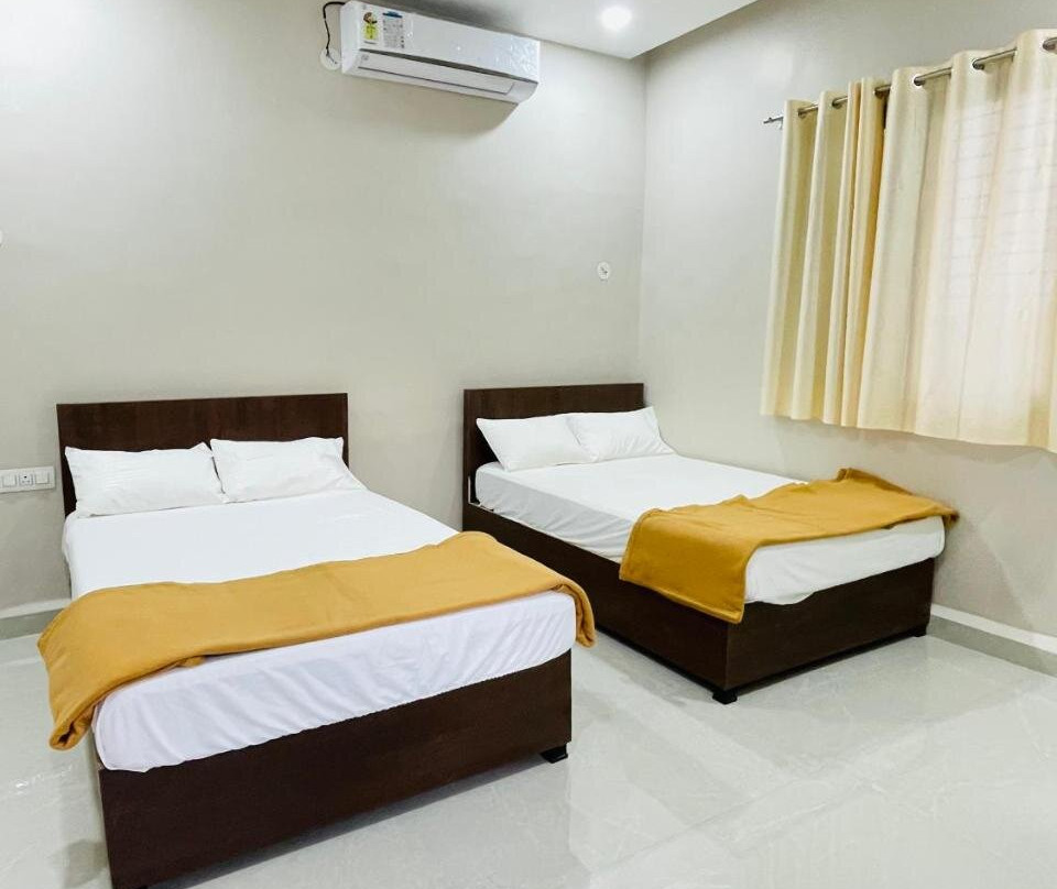 Maheshwari Bhakt Niwas And Homestay