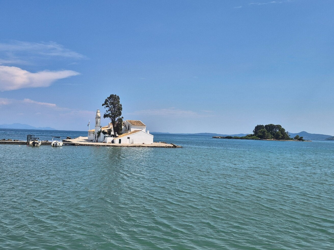 Kanoni Causeway