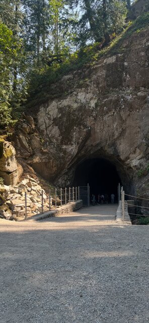Othello Tunnels-霍普必去景点