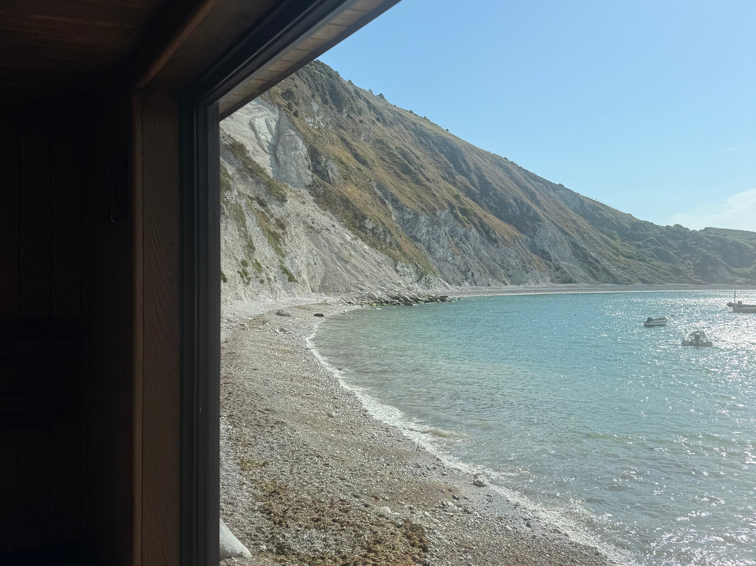 Lulworth Cove-韦茅斯必去景点