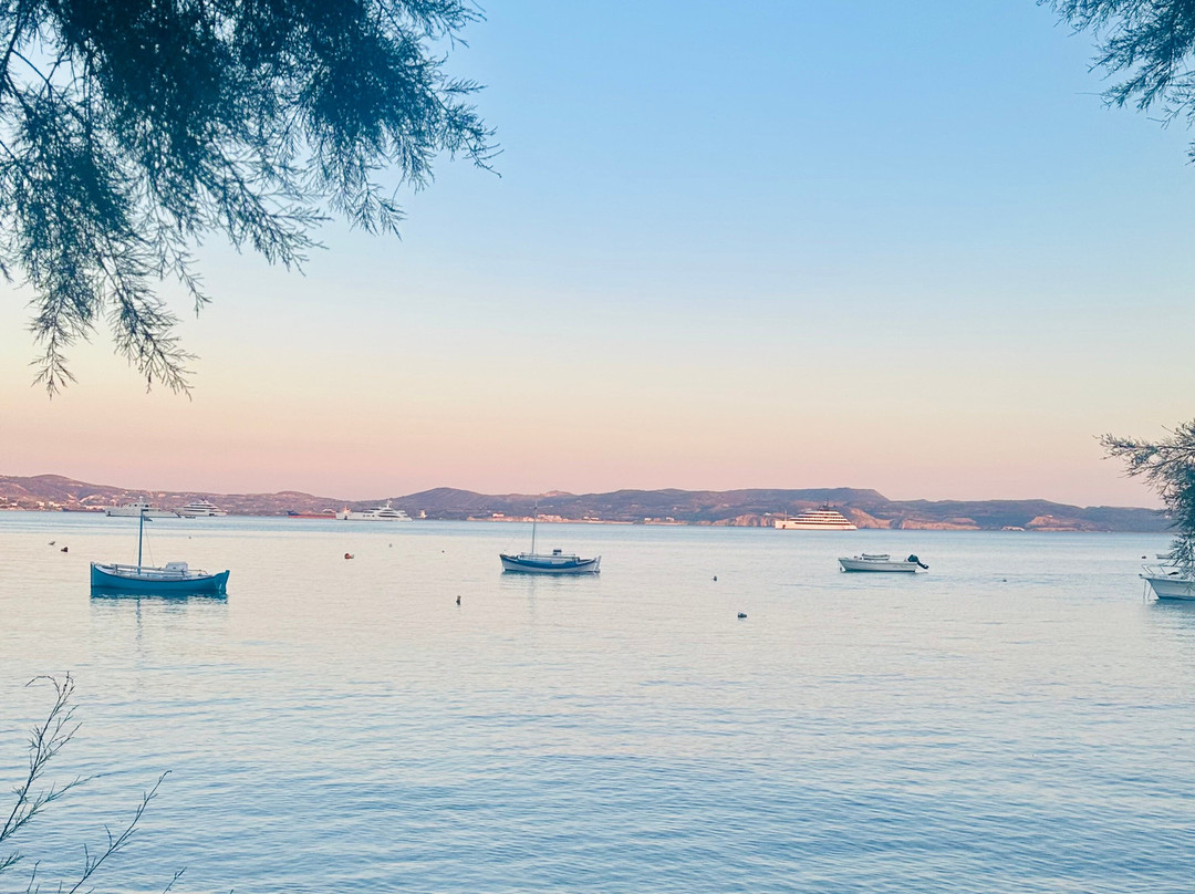 Cavos Restaurant Milos