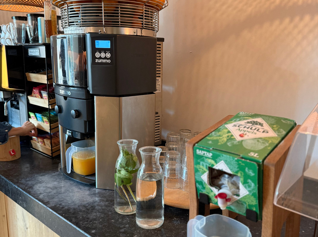 艾斯杜丽兰德酒店主图