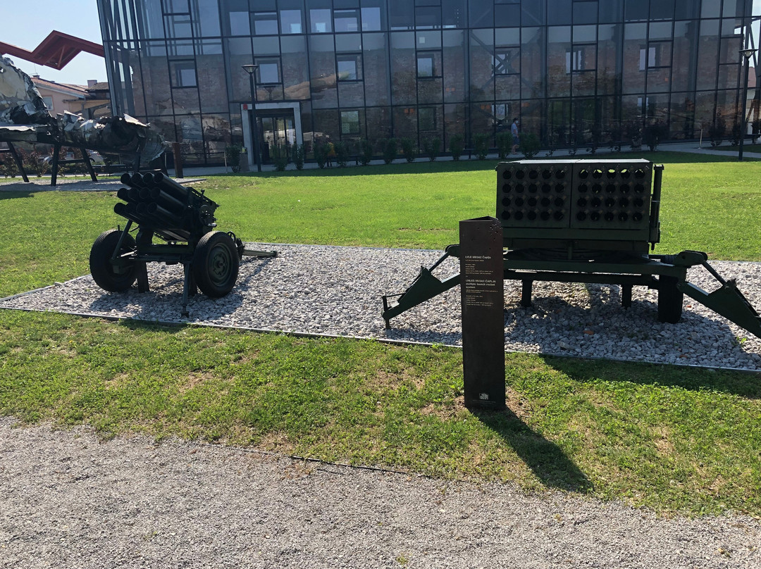 The Museum of Army Collections from the Croatian Homeland War-卡洛瓦克必去景点