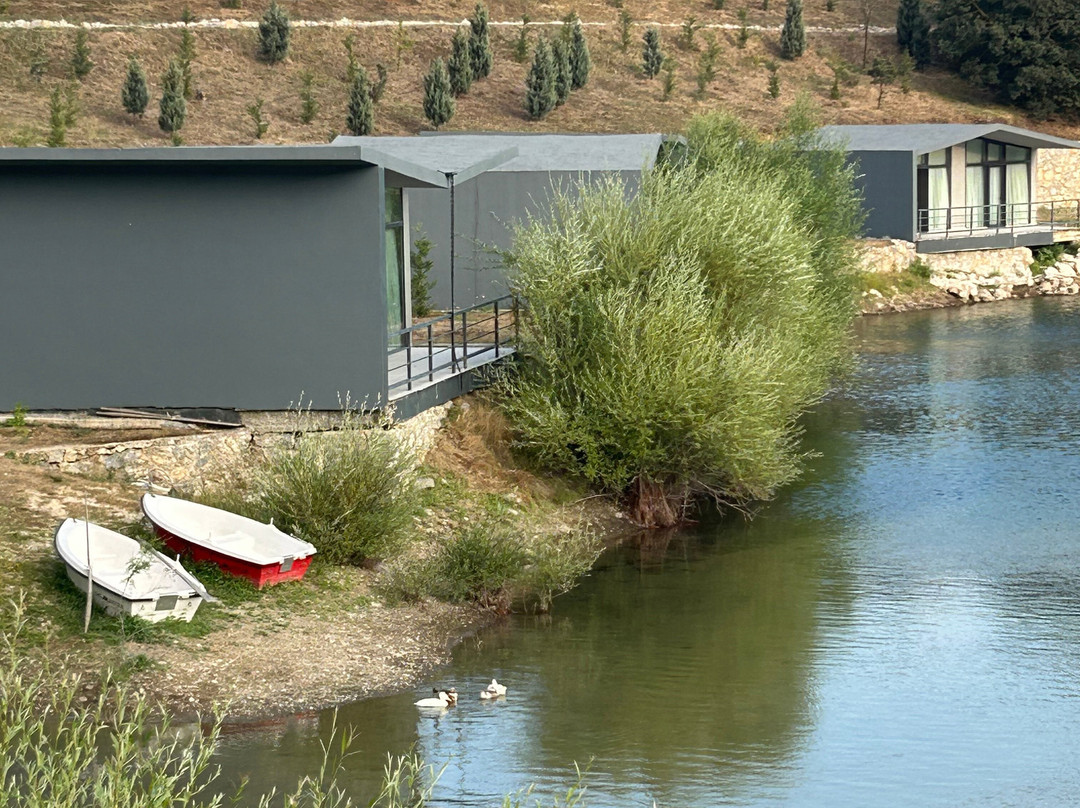 Feradis Resort
