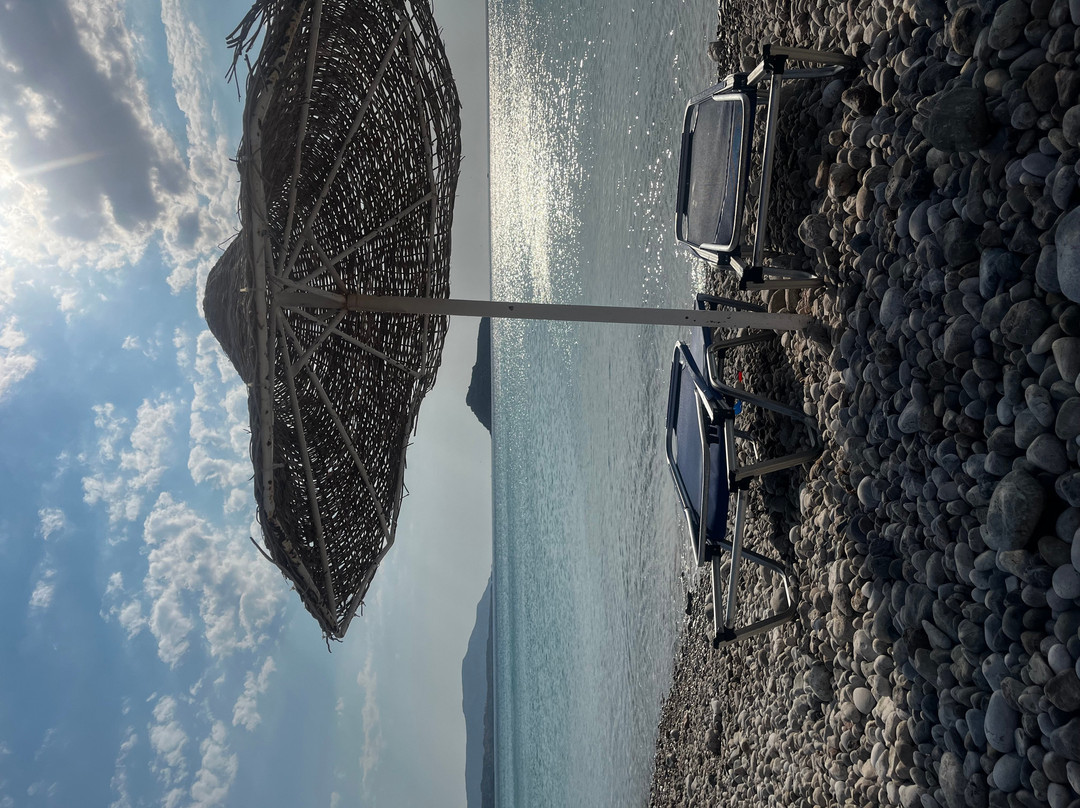 Damatria Beach-Kipi Afiarti必去景点
