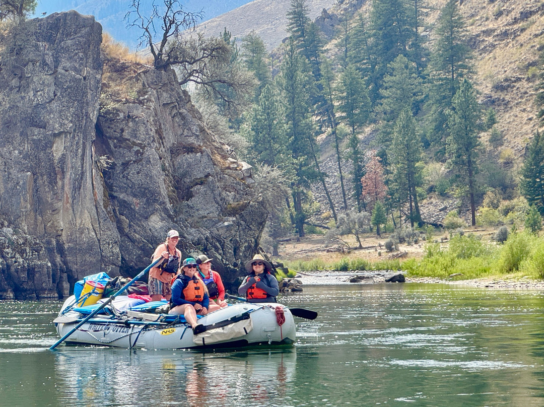 White Otter Outdoor Adventures-Stanley必去景点