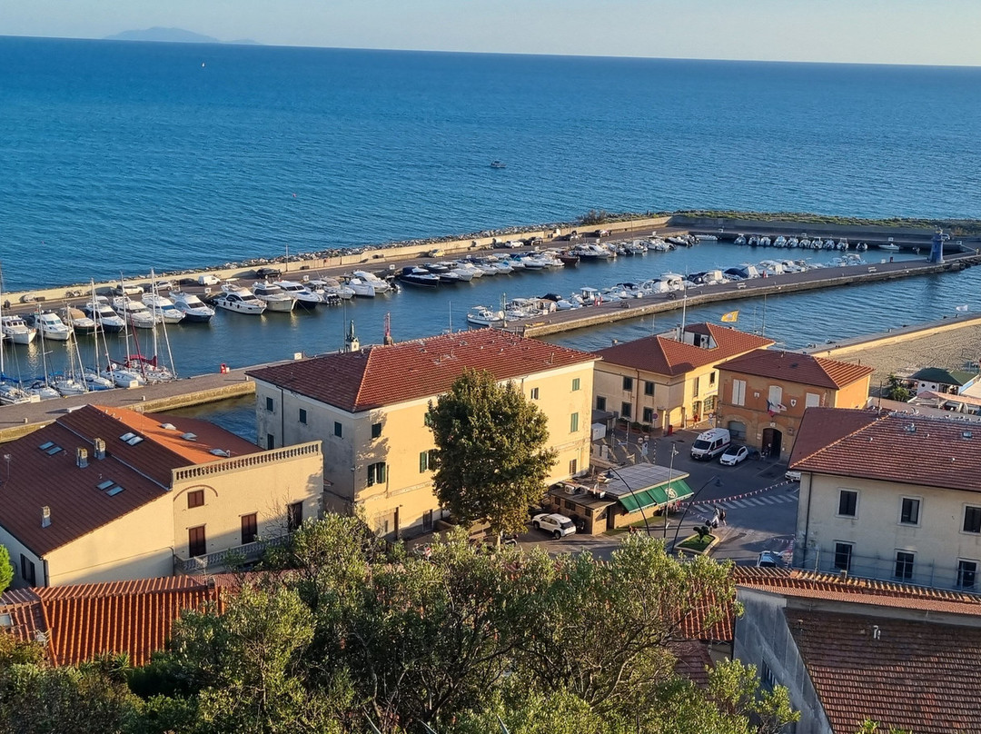 Centro Storico Di Castiglione Della Pescaia-佩斯卡亚堡必去景点