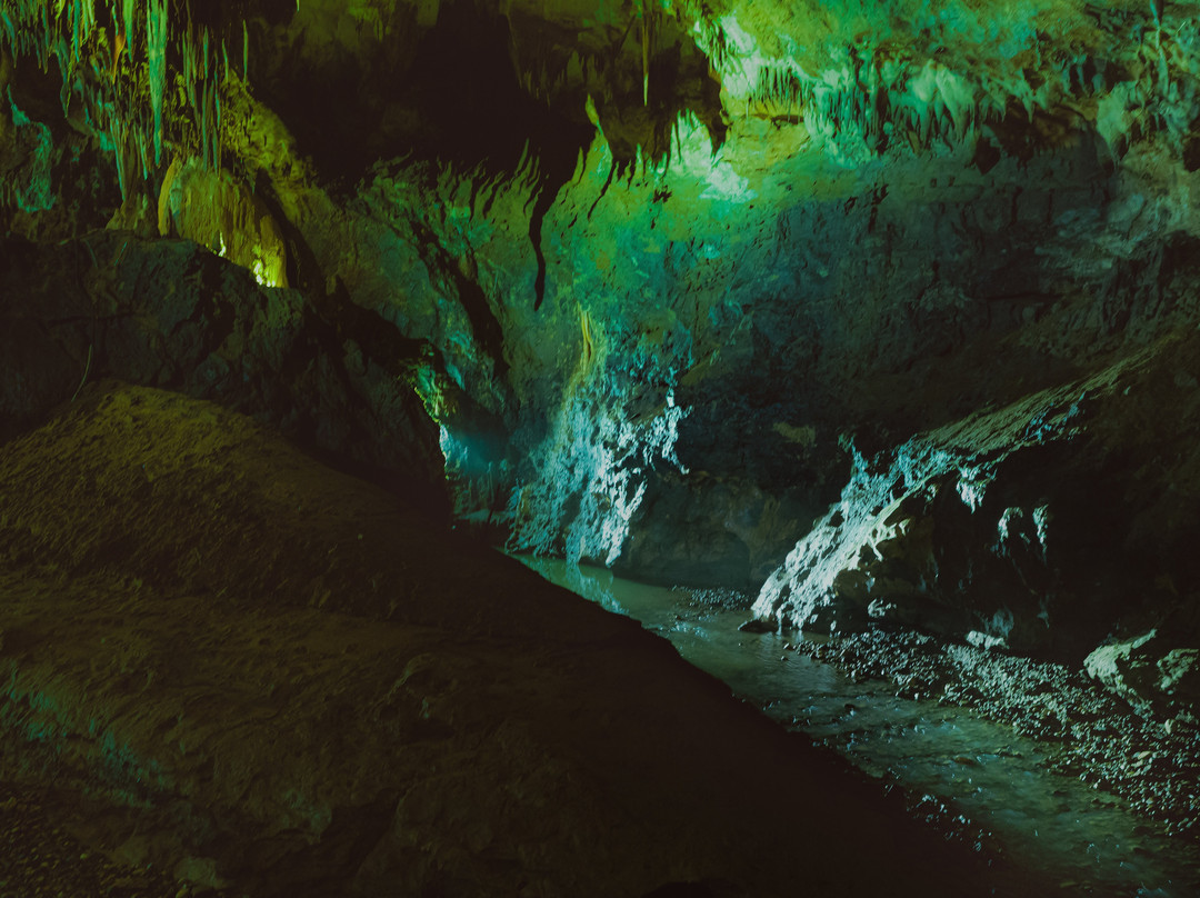 Prometheus Cave-Kumistavi必去景点