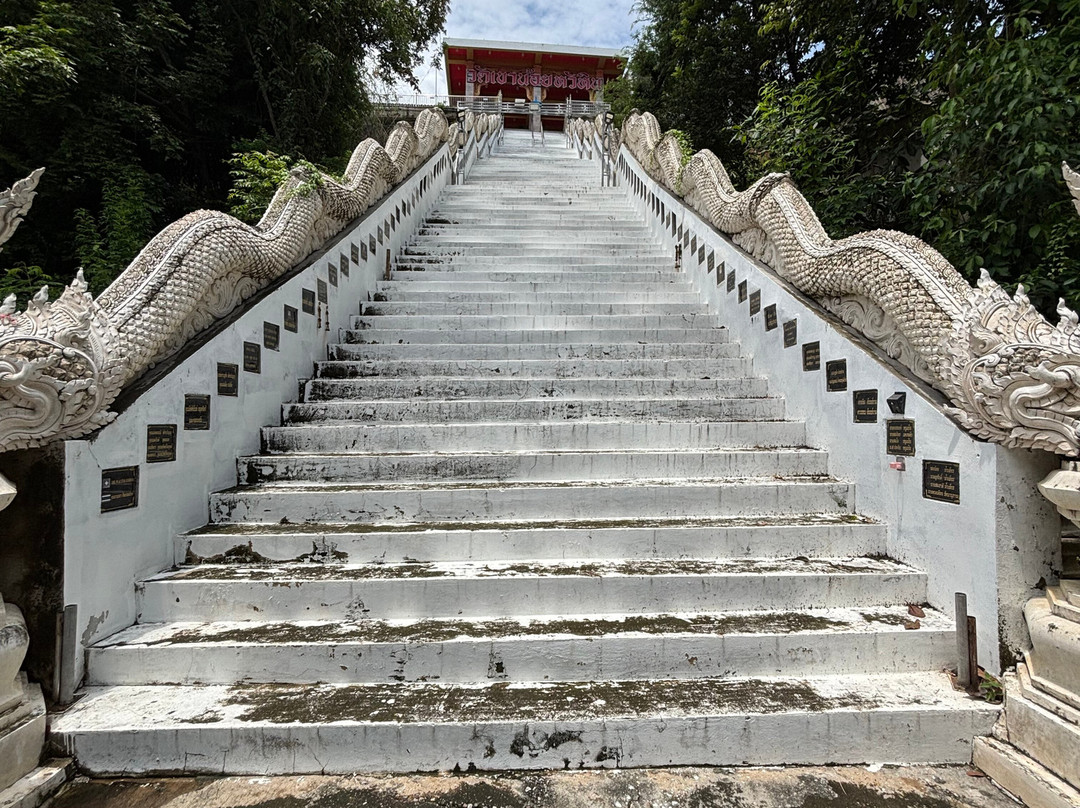 Wat Khao Noi-华欣必去景点