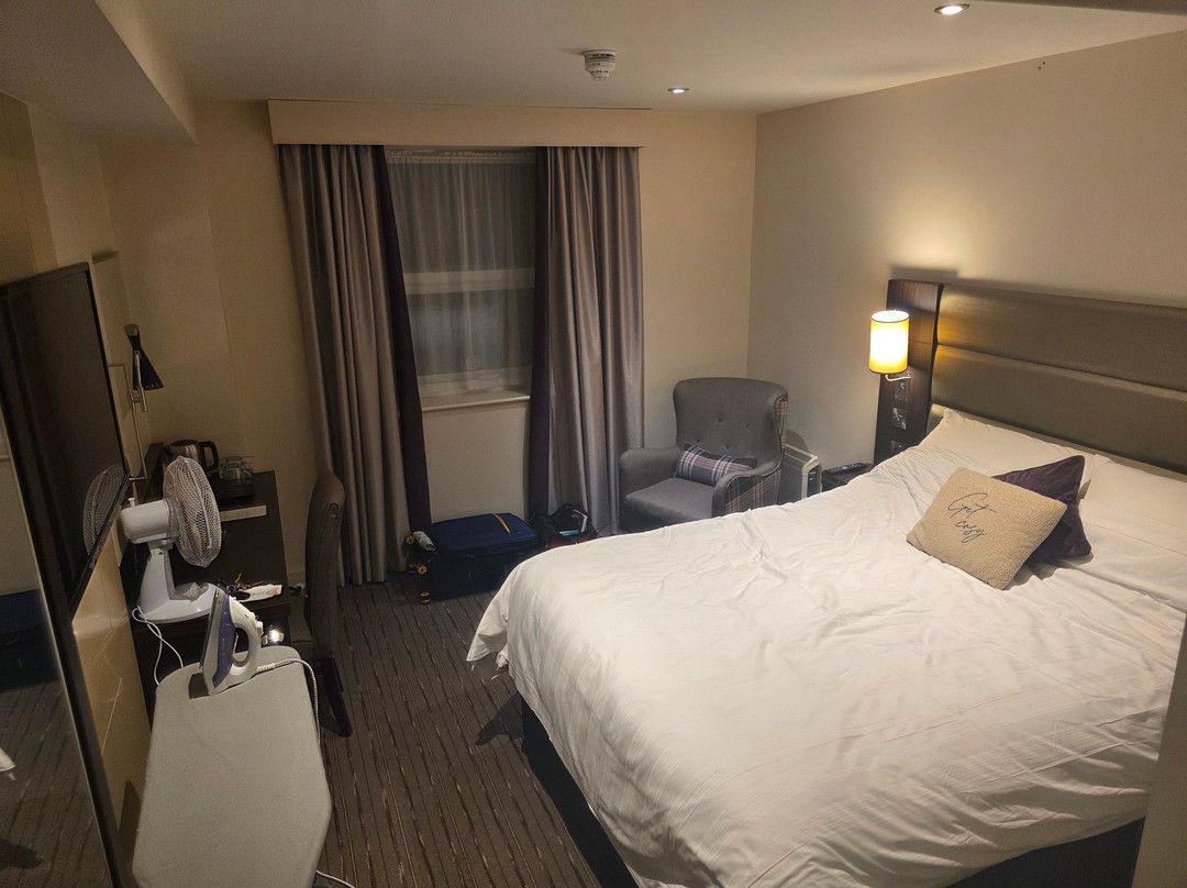 伯明翰奥尔德伯里普瑞米尔酒店(M5, Jct2)主图