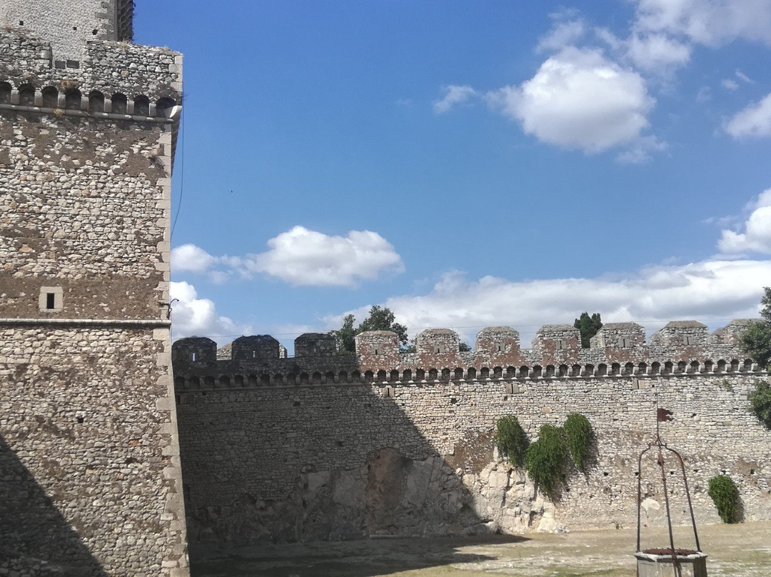 Castello Caetani-Sermoneta必去景点