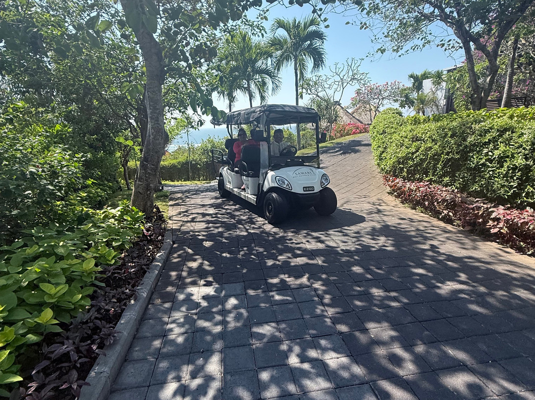 巴厘岛萨玛贝套房别墅主图
