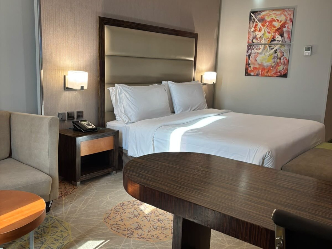 Holiday Inn 吉达，机场警区主图