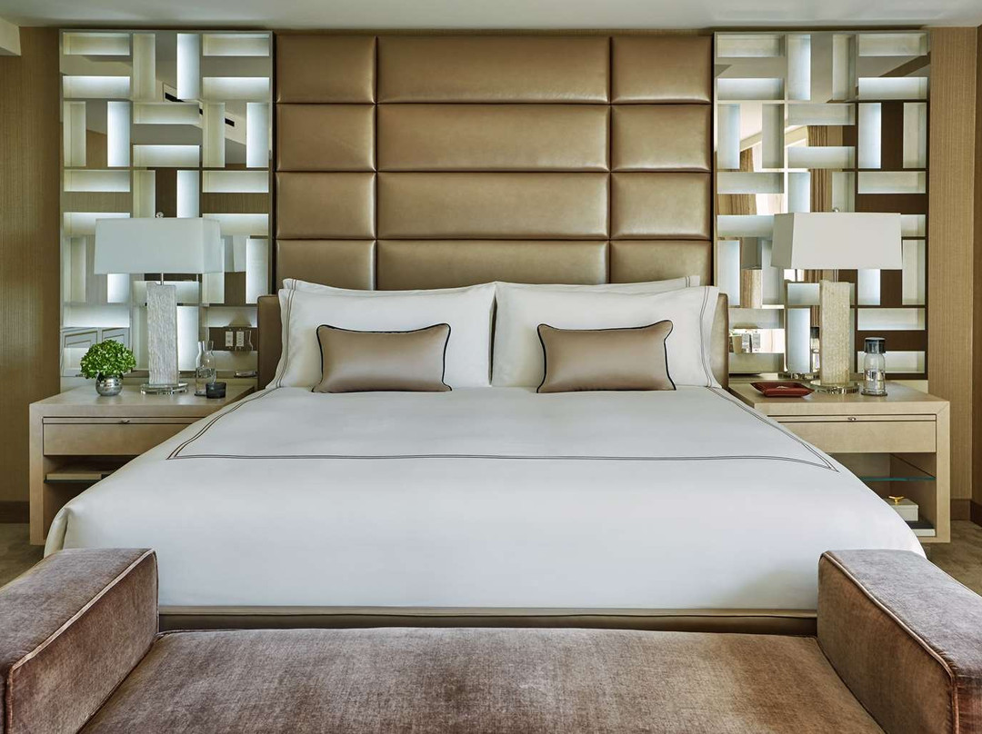 比佛利山莱佛士酒店主图