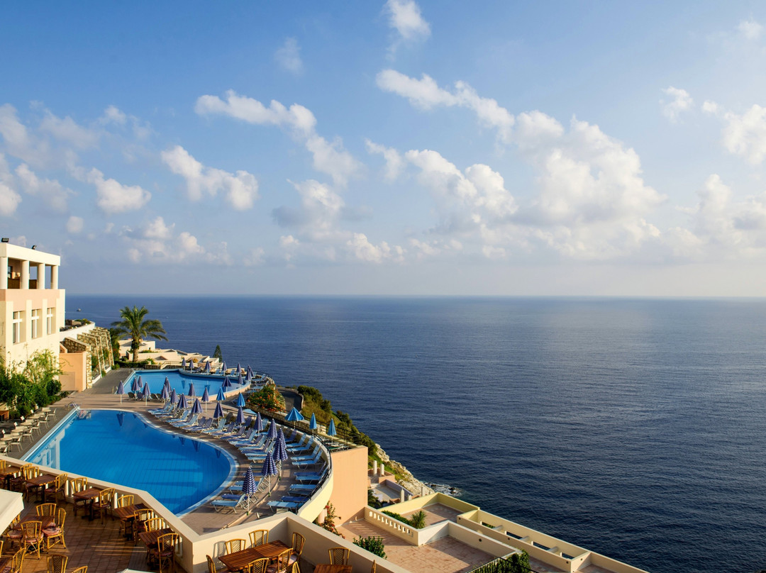 CHC雅典娜皇宫度假酒店主图