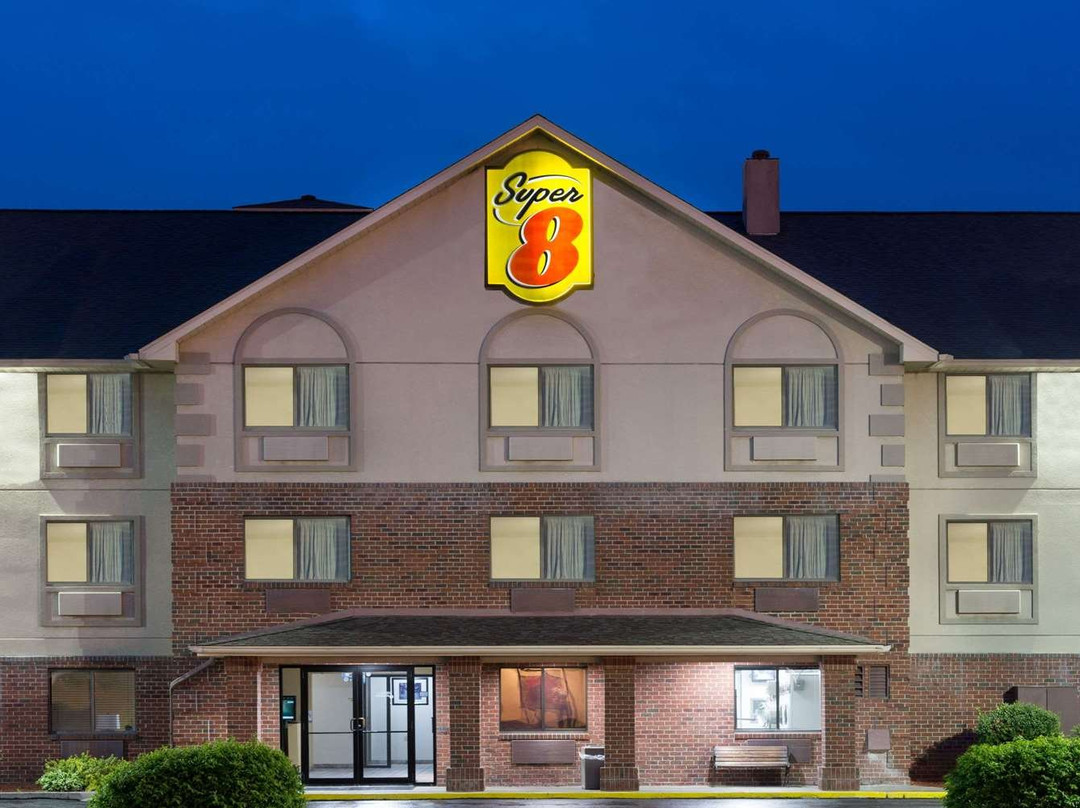 Super 8 by Wyndham Morgantown