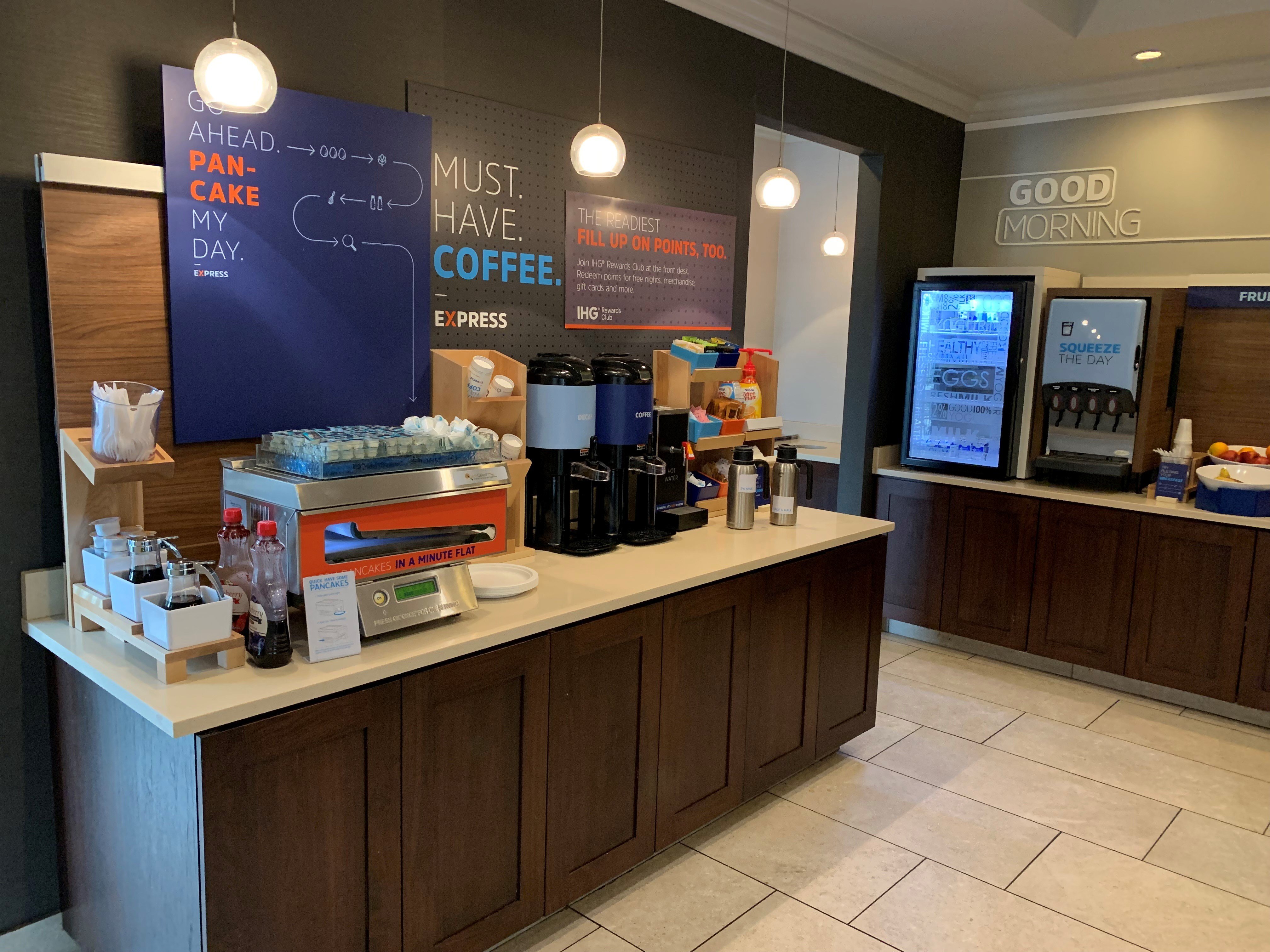 Holiday Inn Express & Suites St. Louis West-O'Fallon By IHG-官方