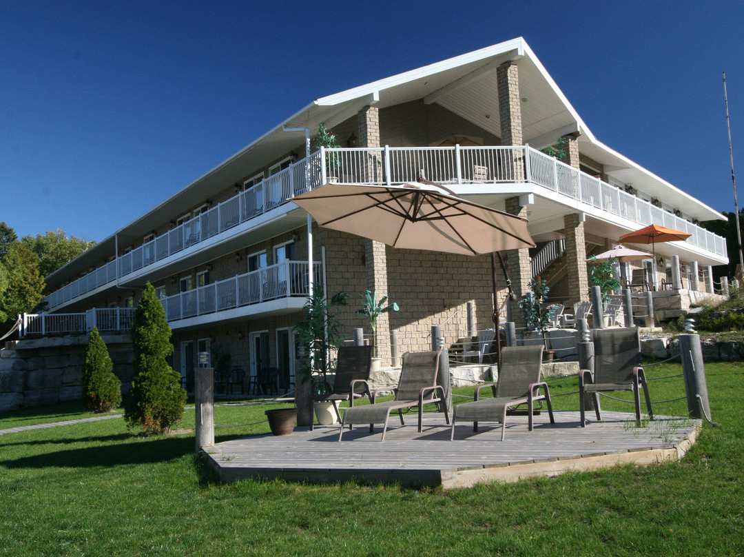 托伯莫里酒店住宿-Bruce Anchor Motel and Cottage Rentals