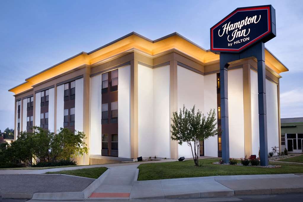 Hampton Inn St. Joseph-官方