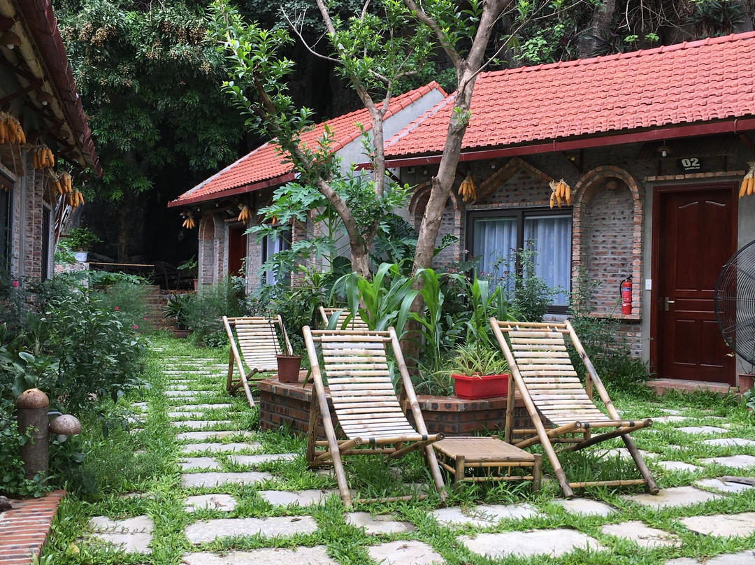 Anh Tuan Tam Coc Old Space Bungalow