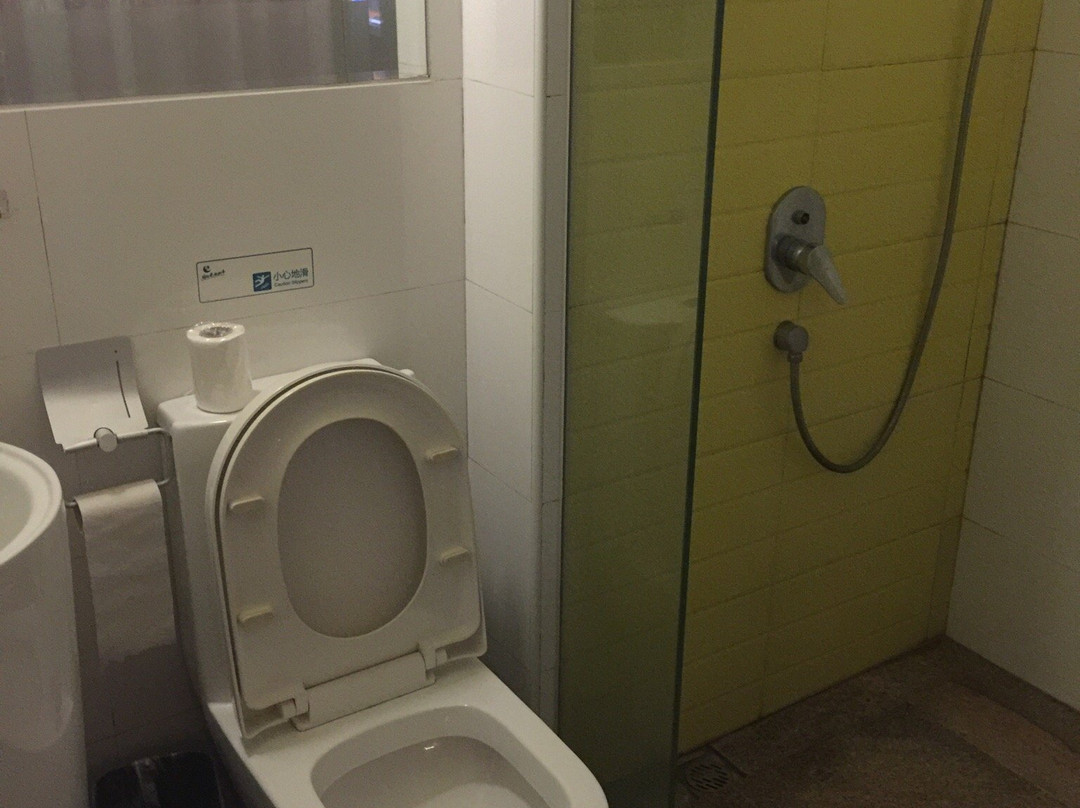 文星酒店(广州北京路步行街海珠广场地铁站店)主图