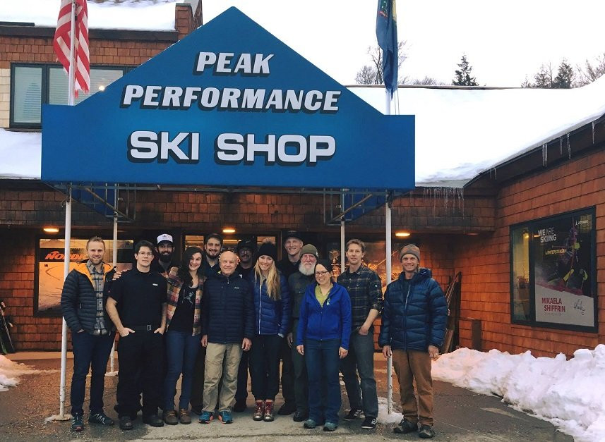 Peak Performance Ski Shop景点图片